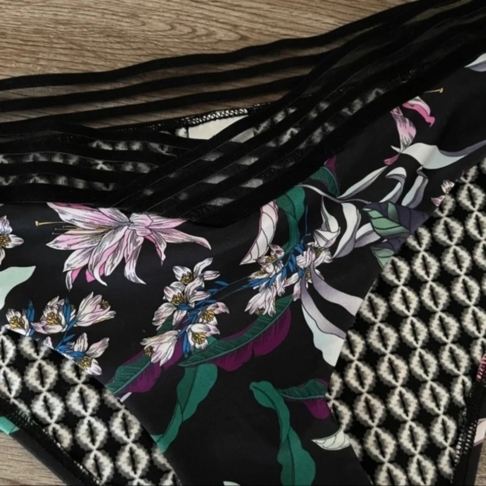 BodyGlove Seaview Retro Nuevo Swim Bottom